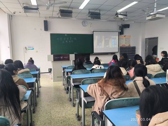 图示, 示意图
中度可信度描述已自动生成:ver1